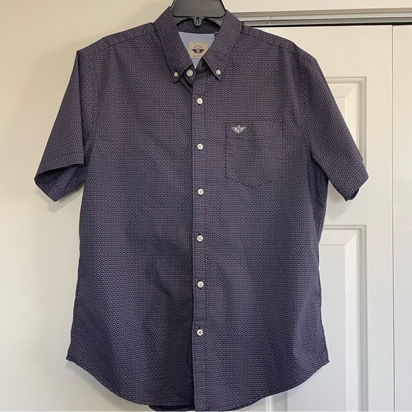 Dockers Classic Fit Button Down Collared Shirt Size Large - Picture 1 of 7